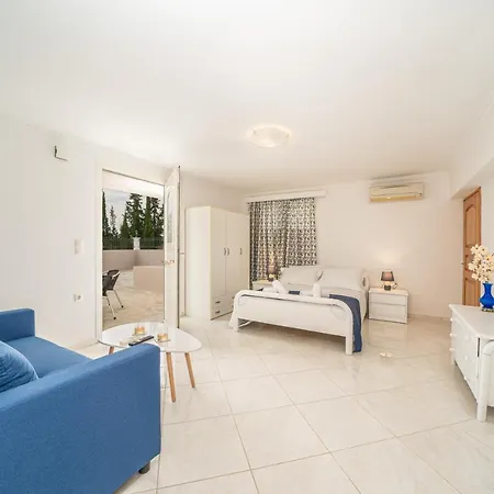 Irene Luxury Apartments * Metaxáta