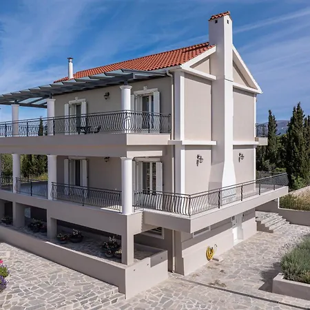 Irene Luxury & Apartment Metaxata